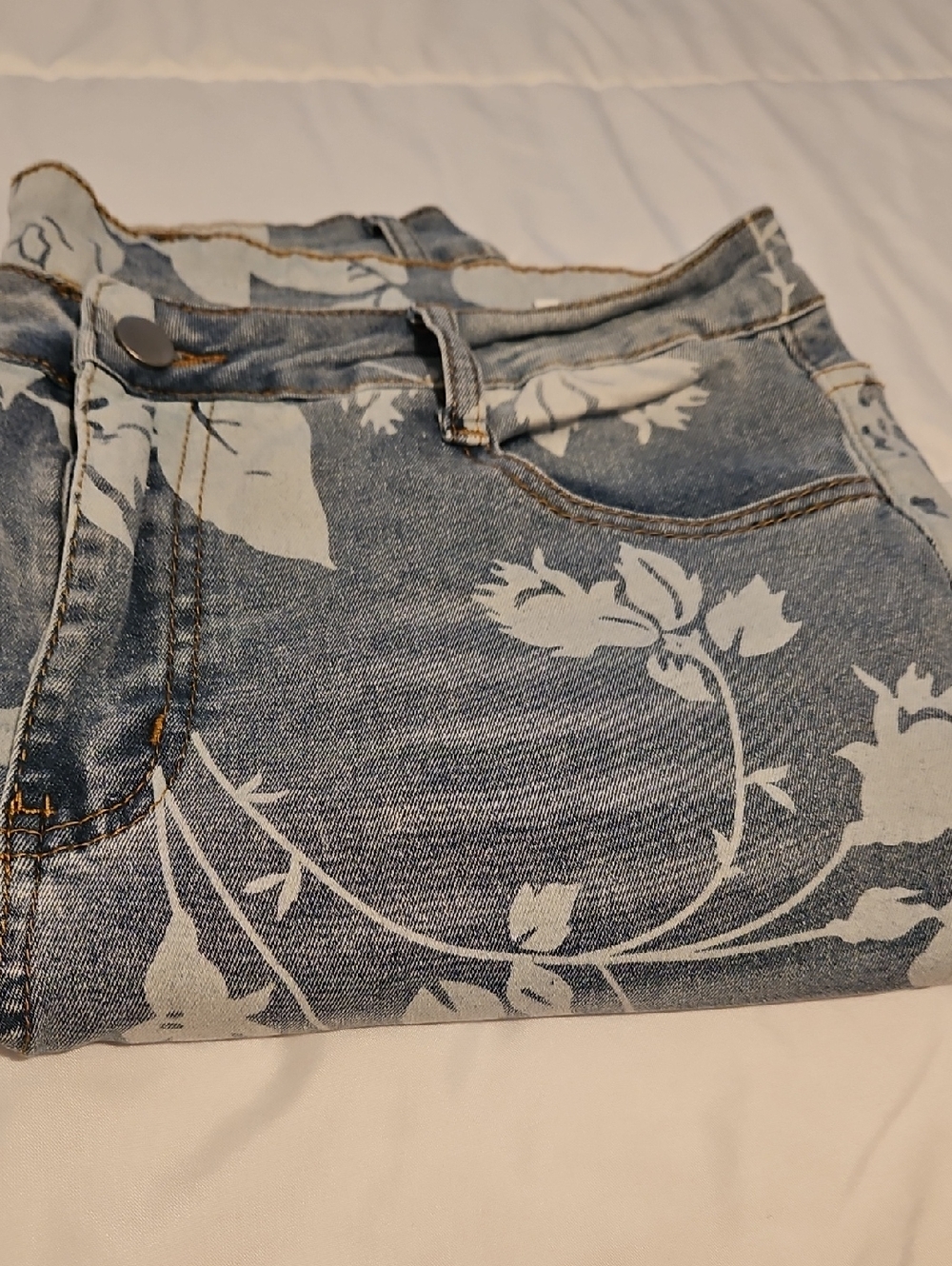 Women’s Blue Floral Print Jeans